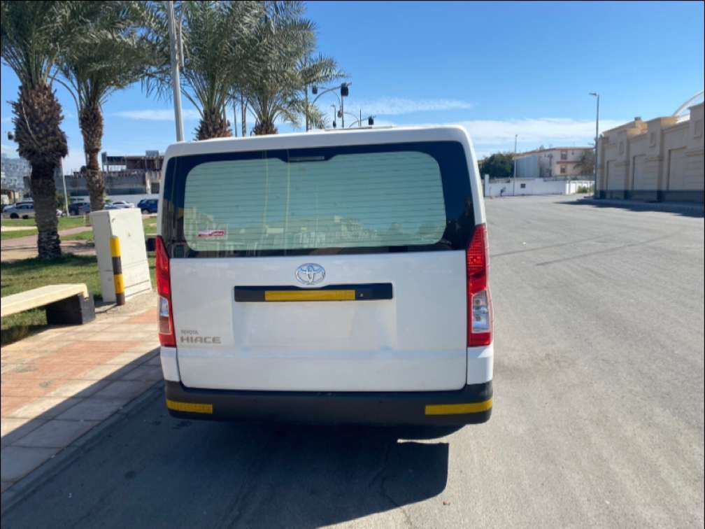فرص عمل مطلوب سائق في جدة السعودية